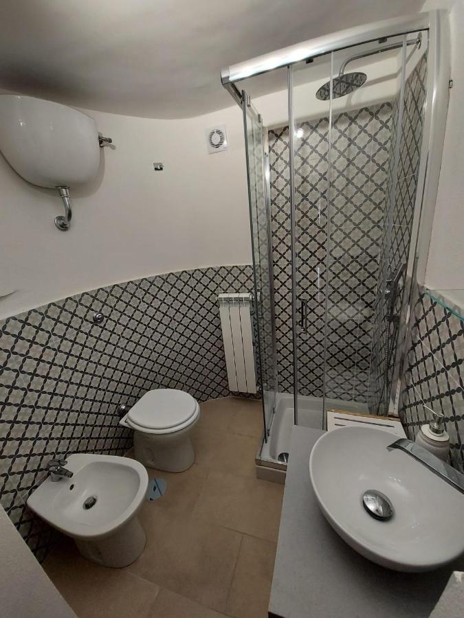 Giovhome Неаполь Екстер'єр фото